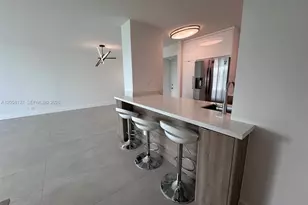 100 Bayview Dr, Sunny Isles Beach, FL 33160 - Photo 23