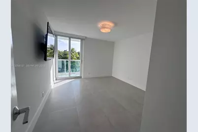 100 Bayview Dr #317, Sunny Isles Beach, FL 33160 - Photo 13