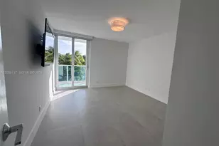 100 Bayview Dr, Sunny Isles Beach, FL 33160 - Photo 13