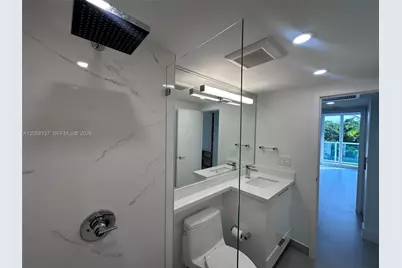 100 Bayview Dr #317, Sunny Isles Beach, FL 33160 - Photo 11