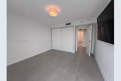 100 Bayview Dr #317, Sunny Isles Beach, FL 33160 - Photo 13