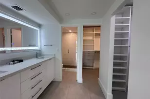 100 Bayview Dr, Sunny Isles Beach, FL 33160 - Photo 15