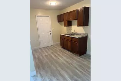 2155 NW 71st St #2155, Miami, FL 33147 - Photo 3
