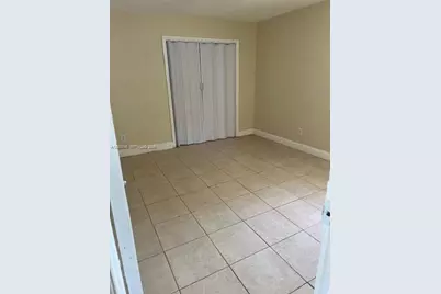 2155 NW 71st St #2155, Miami, FL 33147 - Photo 7