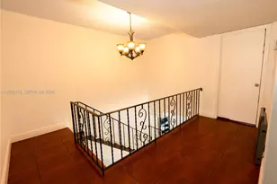 2200 NE 7th St, Hallandale Beach, FL 33009 - Photo 9