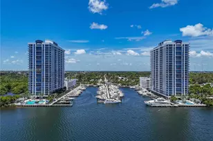 17301 Biscayne Blvd, North Miami Beach, FL 33160 - Photo 25