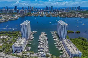 17301 Biscayne Blvd, North Miami Beach, FL 33160 - Photo 23