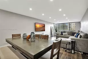 8030 Hampton Blvd, North Lauderdale, FL 33068 - Photo 13