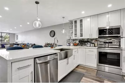 8030 Hampton Blvd #211, North Lauderdale, FL 33068 - Photo 5