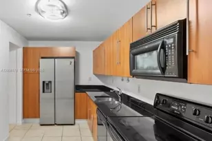 3000 S Ocean Dr, Hollywood, FL 33019 - Photo 9
