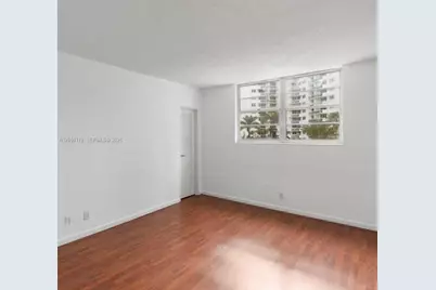 3000 S Ocean Dr #206, Hollywood, FL 33019 - Photo 11