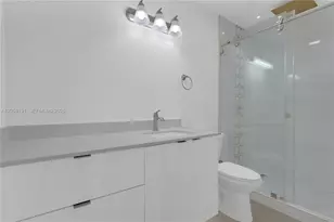 9520 Lisa Rd, Cutler Bay, FL 33157 - Photo 23
