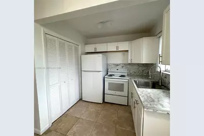 2826 Van Buren St #8, Hollywood, FL 33020 - Photo 7
