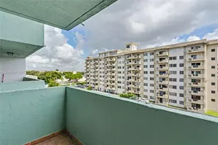1825 W 44th Pl, Hialeah, FL 33012 - Photo 41