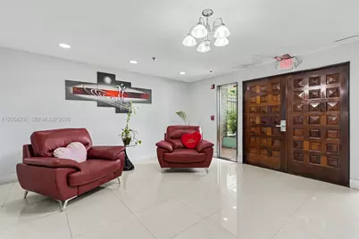1825 W 44th Pl #509, Hialeah, FL 33012 - Photo 11