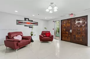 1825 W 44th Pl, Hialeah, FL 33012 - Photo 11