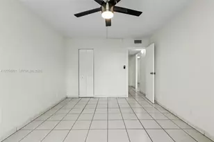 1825 W 44th Pl, Hialeah, FL 33012 - Photo 37