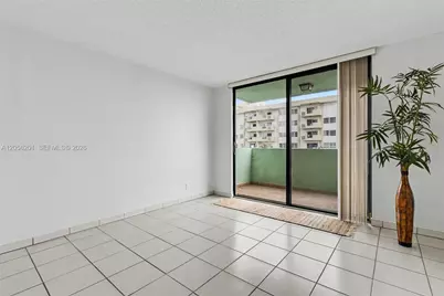 1825 W 44th Pl #509, Hialeah, FL 33012 - Photo 23