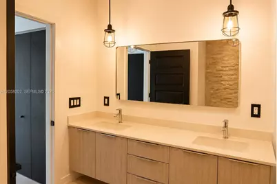 4740 NW 84th Ct #38, Doral, FL 33166 - Photo 13