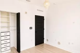4740 NW 84th Ct, Doral, FL 33166 - Photo 23