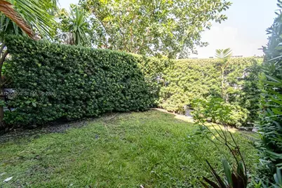 3917 N Meridian Ave #101, Miami Beach, FL 33140 - Photo 11