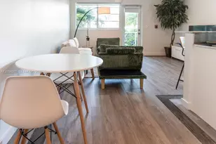3917 N Meridian Ave, Miami Beach, FL 33140 - Photo 9