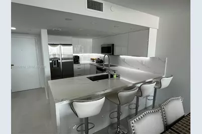 555 NE 15th St #10I, Miami, FL 33132 - Photo 7