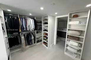 555 NE 15th St, Miami, FL 33132 - Photo 13