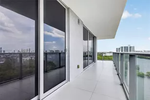 16385 Biscayne Blvd, North Miami Beach, FL 33160 - Photo 27