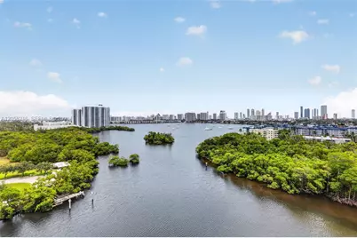 16385 Biscayne Blvd #1215, North Miami Beach, FL 33160 - Photo 31
