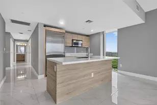 16385 Biscayne Blvd, North Miami Beach, FL 33160 - Photo 5
