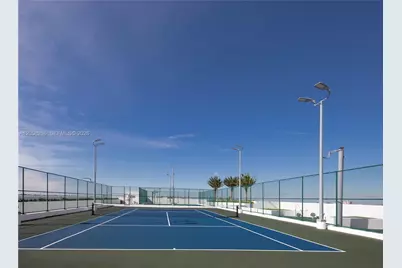 16385 Biscayne Blvd #1215, North Miami Beach, FL 33160 - Photo 37