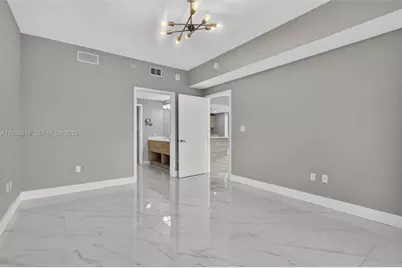 16385 Biscayne Blvd #1215, North Miami Beach, FL 33160 - Photo 11
