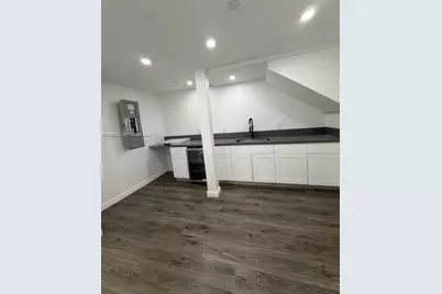 10601 NW 122nd St #20, Medley, FL 33178 - Photo 11