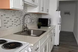 1019 NE 17th Terrace, Fort Lauderdale, FL 33304 - Photo 3