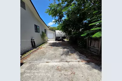 601 NE 1st St, Pompano Beach, FL 33060 - Photo 19