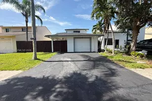 14720 SW 106th Terrace, Miami, FL 33196 - Photo 1