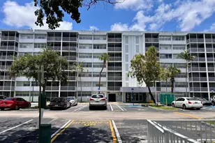 700 NW 214th St, Miami Gardens, FL 33169 - Photo 13