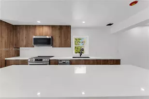 3611 SW 36th St, West Park, FL 33023 - Photo 15