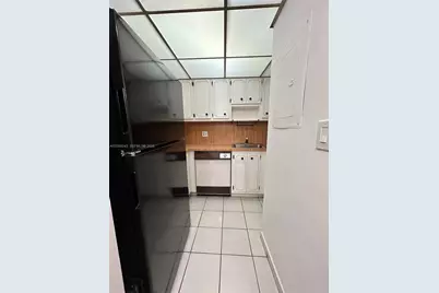 300 NW 42nd Ave #109, Miami, FL 33126 - Photo 17