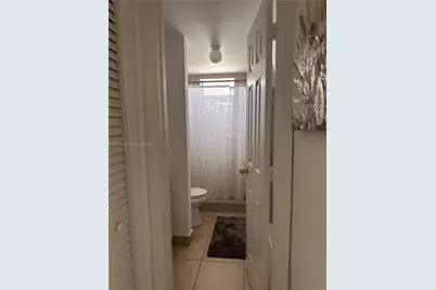1100 NE 1st Ct #103, Hallandale Beach, FL 33009 - Photo 5