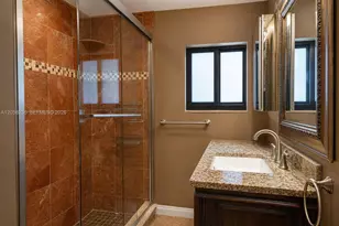 3208 Beacon St, Pompano Beach, FL 33062 - Photo 9