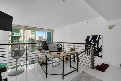 41 SE 5th St #2117, Miami, FL 33131 - Photo 13