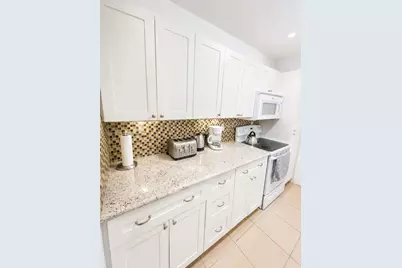 100 Lincoln Rd #602, Miami Beach, FL 33139 - Photo 7
