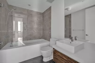 1100 Biscayne Blvd #4308, Miami, FL 33132 - Photo 33