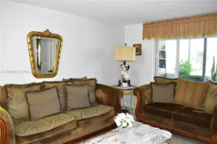 9320 Sunrise Lakes Blvd, Sunrise, FL 33322 - Photo 17