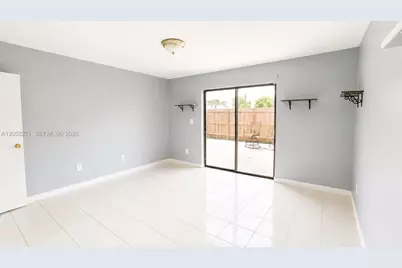 10900 NW 7th St #101, Miami, FL 33172 - Photo 13