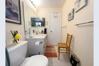 9801 Sunrise Lakes Blvd #203, Sunrise, FL 33322 - Photo 23