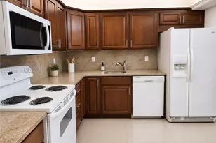 2401 S Ocean Dr, Hollywood, FL 33019 - Photo 11