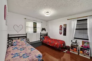 1720 W Oak Knoll Cir, Davie, FL 33324 - Photo 29
